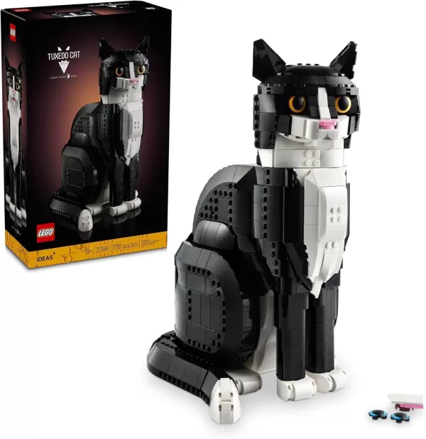 LEGO Ideas Tuxedo Cat