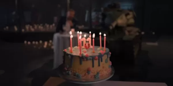 UFC fighter Jan Blachowicz celebrates with tank birthday cake